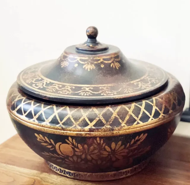 Vtg Chinese Black Gold Floral Motif Papier Mache Lidded Clay Pot Urn 15”W 12.5”H