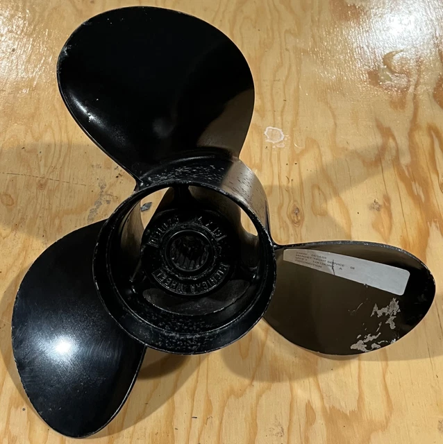 MICHIGAN WHEEL MARINE Propeller,031025,3 Blade,14x19 RH Boat Outboard