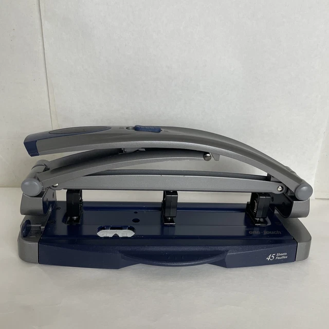 STAPLES ADJUSTABLE 3Hole Punch 45 Sheet Capacity 20268