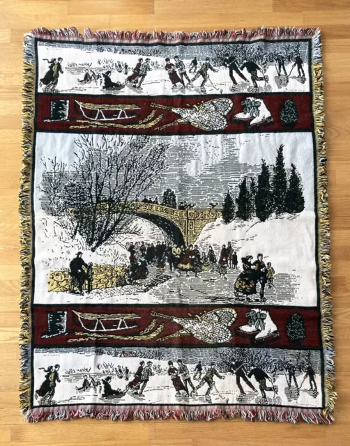 Manta decorativa Crown Crafts patinaje invierno victoriano Navidad 46x62