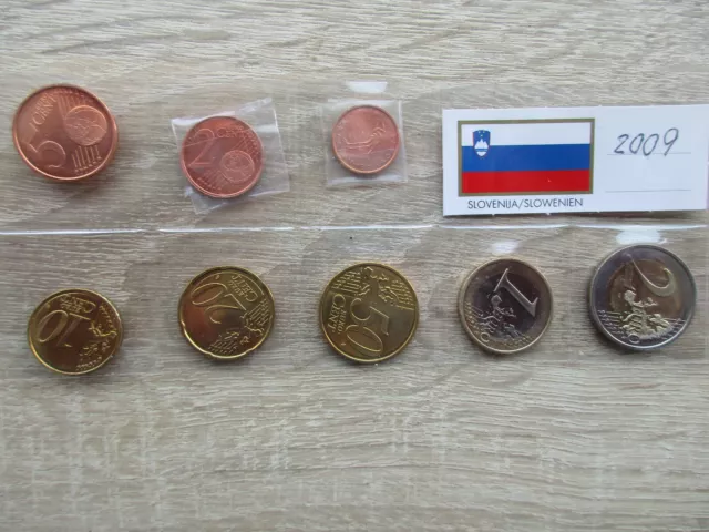 Slowenien -- Münzen -- Kursmünzensatz -- prägefrisch -- 2009 -- 8 Münzen
