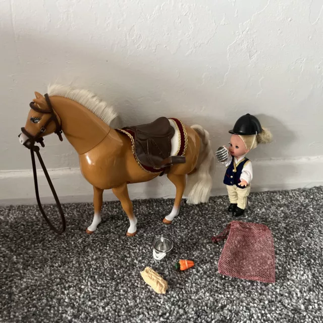 Barbie Doll - Shelly Pony Horse Equestrian Collection