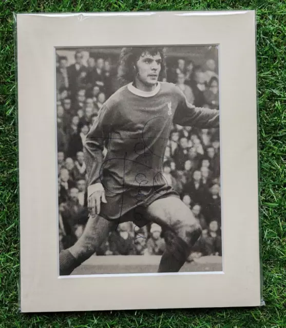 LIVERPOOL FC PETER CORMACK  SIGNED PICTURE CIRCA 1972 - 76 10" x 8" DISPLAY COA