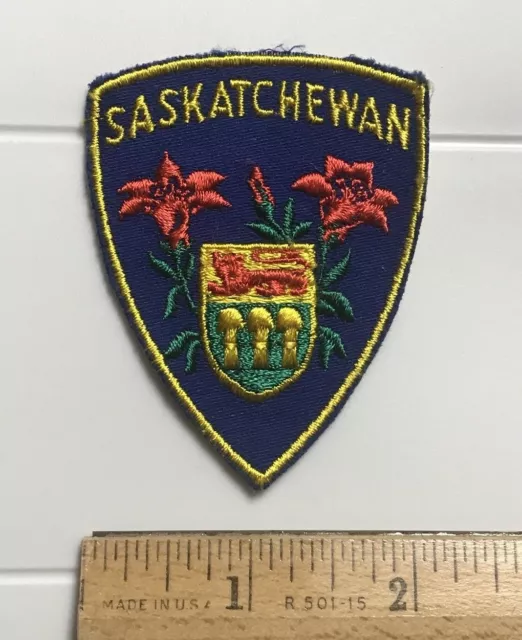 Saskatchewan Provincial Shield Crest Coat of Arms Canada Souvenir Patch Badge