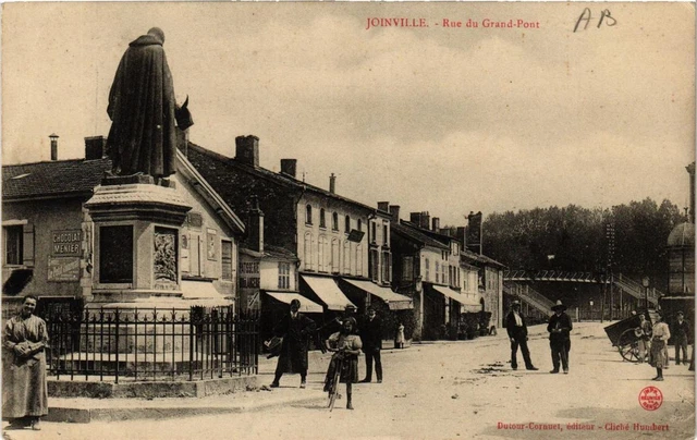 CPA AK JOINVILLE Rue du Grand-Pont (616976)