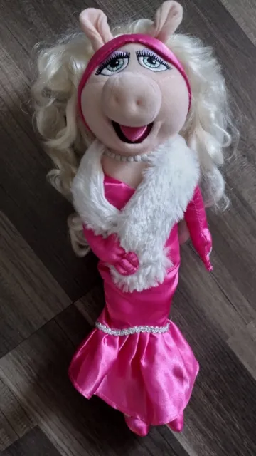 Miss Piggy Plush Doll Disney Store Deluxe Muppets Movie Rare Pink Dress With Tag