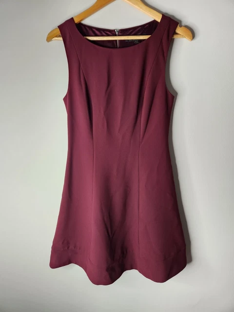 Forever New Fit & Flare Dress Womens Size 8 Red Sleeveless Lined Round Neck Zip