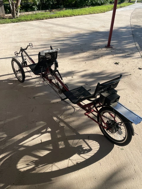 tandem recumbent trike