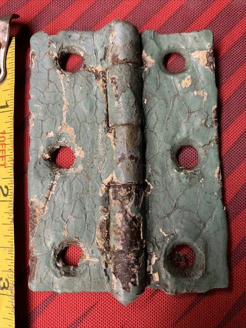 Vintage Authentic Chippy Painted Rusty Barn Shed Door Hinges Salvage 2 Total! 3
