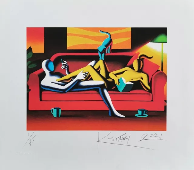 MARK KOSTABI - RELAX,  coppia sul divano con gatto libro cellulare serigrafia