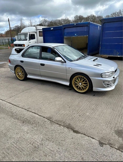 Subaru Impreza 2000 turbo GC8