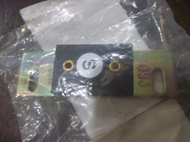 New In Pkg Telemcanique 7093 Magnet Actuated Sensor (315-2)