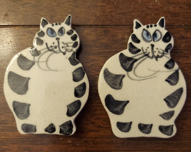 Ceramic Cute Cats Pair of Refrigerator Magnets Handmade Handpainted