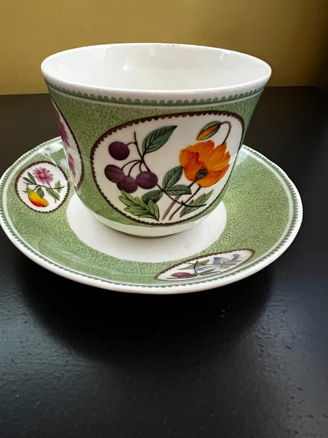 Ensemble Tasse Et Sous Tasse Roy Kirkham Fine Bone China - England - Louise 2