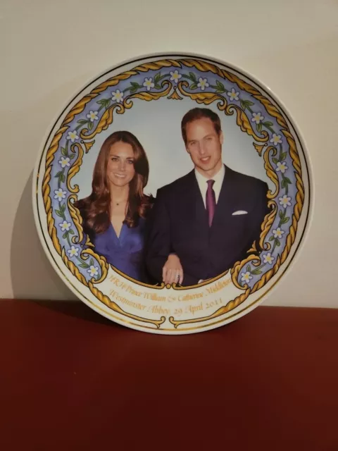 Royal wedding commemorative plate - Prince William and Catherine Middleton