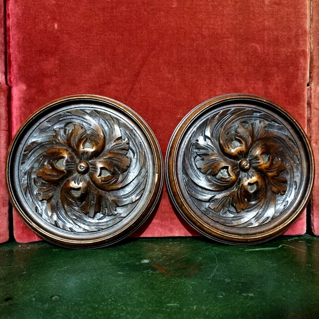 2 Rosette wood carving round panel 7.4 in - Antique French architectural salvage