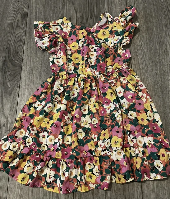 bundle of girl’s clothes age 7-8 Years                           (c6) 3
