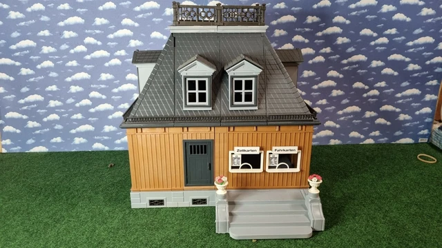 Playmobil 4300 - Gare Et Bâtiment Ferroviaire - Jeu D'occasion Complet