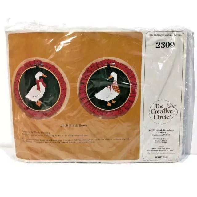 NUEVO De Colección 1984 Creative Circle Bib & Bows Pato Aguja Bordado Aros 2309