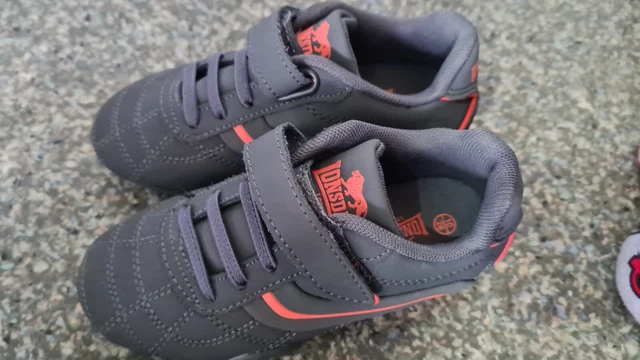 Lonsdale on sale kids trainers