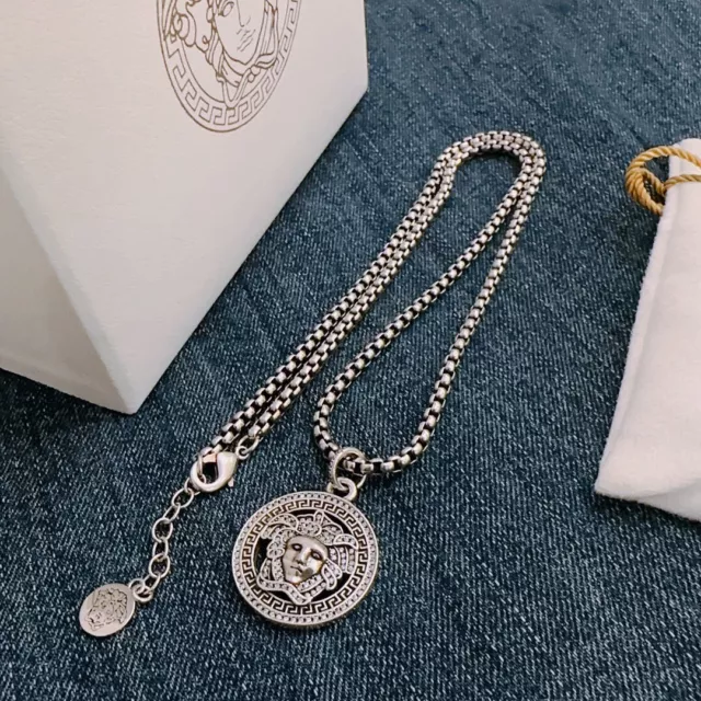 Versace Pendant Necklace Medusa Men Silver Round Necklace 60cm W Adjustable