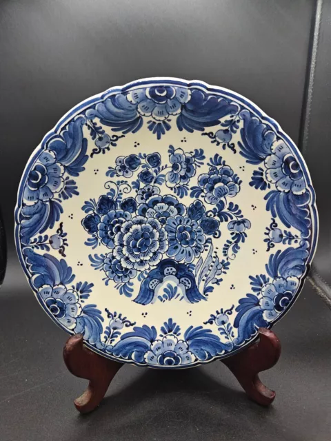 VTG. Delft Blue Hand Painted Hanging Plate Holland