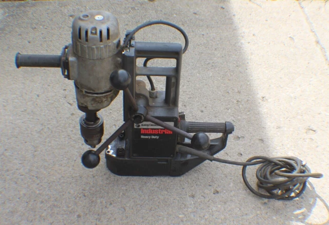 Black & Decker 3/4" Corded Electric Magnetic Drill 1556