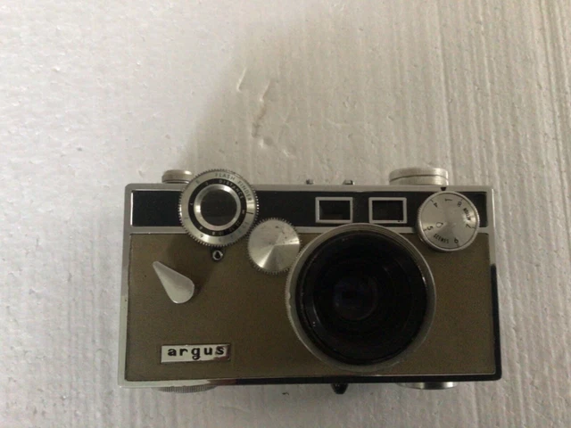 Ancien appareil photo Argus Ancien appareil photo Argus
