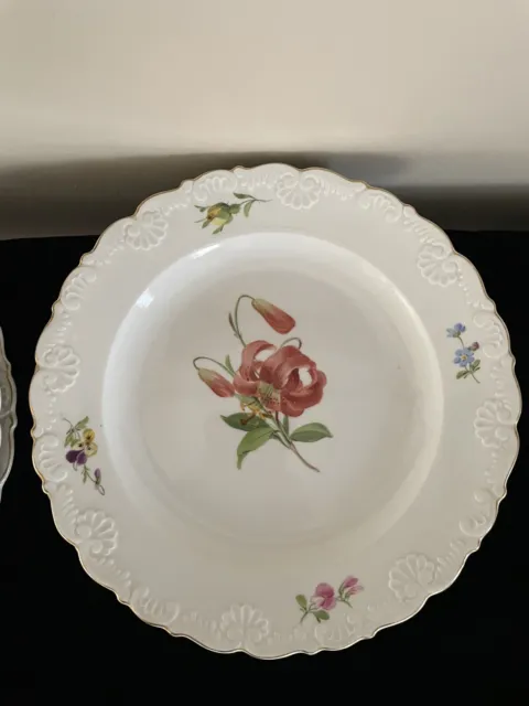 Antique Meissen 19thc Set 4 Porcelain Multi Motif Flower 8 1/4" Salad Plates 3
