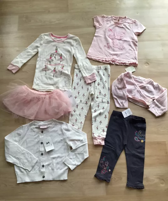 baby girls outfit bundle M&S 7 items BNWT. 6months - 18months