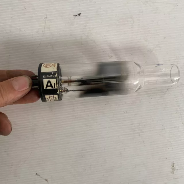 Varian SpectrAA hollow cathode lamp Cadmium 56-101008-00 - Neon Filler Gas