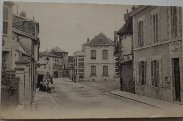 CHALONS SUR MARNE 51 cpa maison conseil de guerre et Ecole  Bon Etat 1922