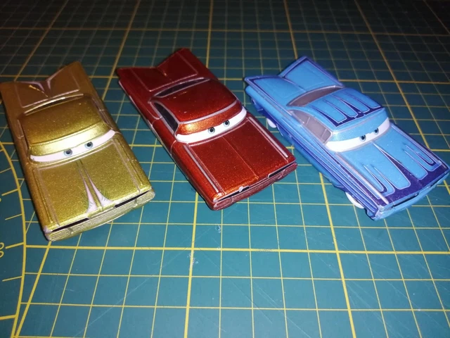 lot de  voitures cars disney pixar  mattel metal  d occasion