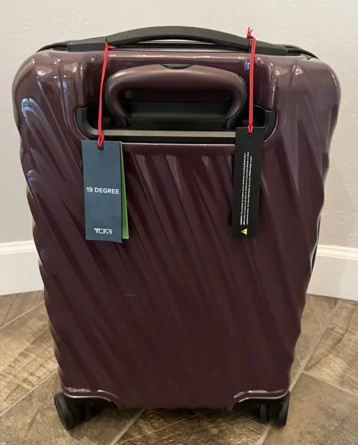 Tumi 19 DEGREE International Expandable 4 Wheeled Carry-On Glossy Deep Plum Bag