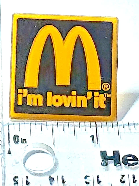 McDonald's "i'm lovin' it" Square Lapel Pin (041123)