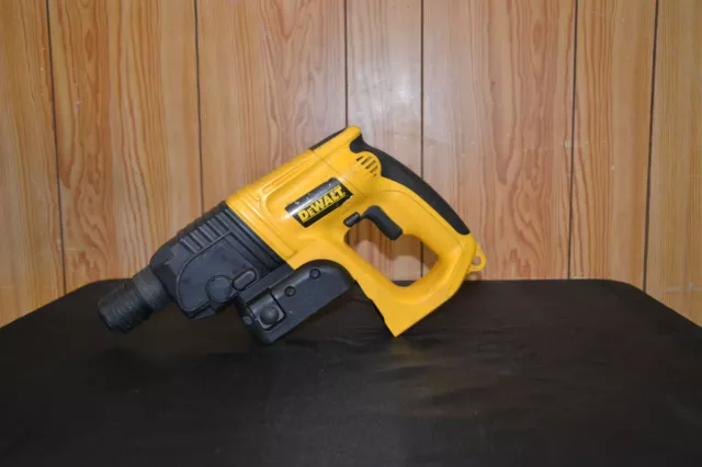 DeWALT DW004 Hammer Drill 2 in 1 Cordless 24V SDS Combi Heavy Duty Pro