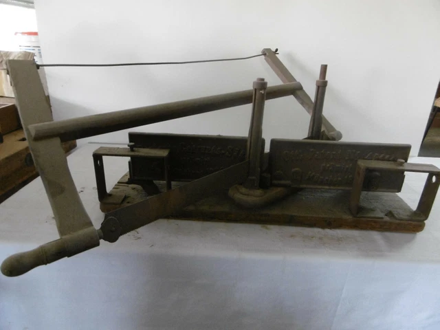 Deutsche Gehrungs-Säge prämirt Augsburg 1886 München 1888 Ott´s Patent No. 45111