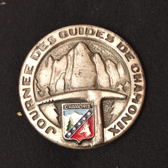 Insigne De Ski Chamonix A. Augis - Vintage, Club Français (porté)