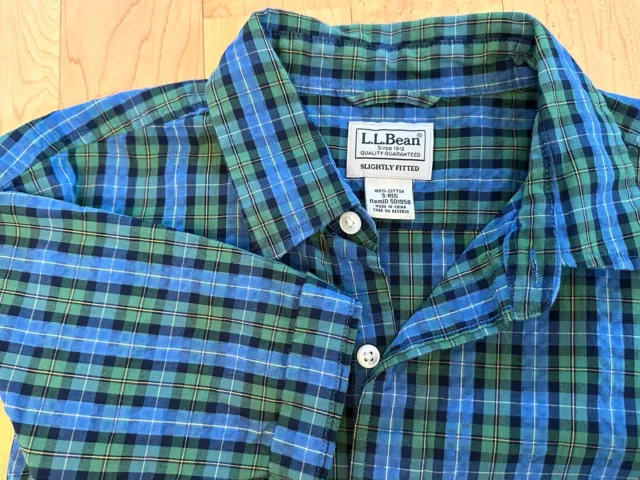 LL Bean Men's Seersuckers Short Sleeve Button Up Shirt Plaid Green Men's Small