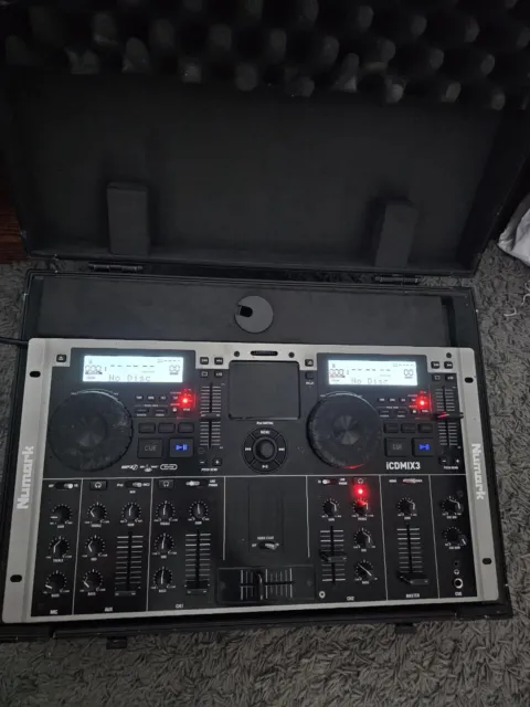 Numark ICDmix3, With Flightcase