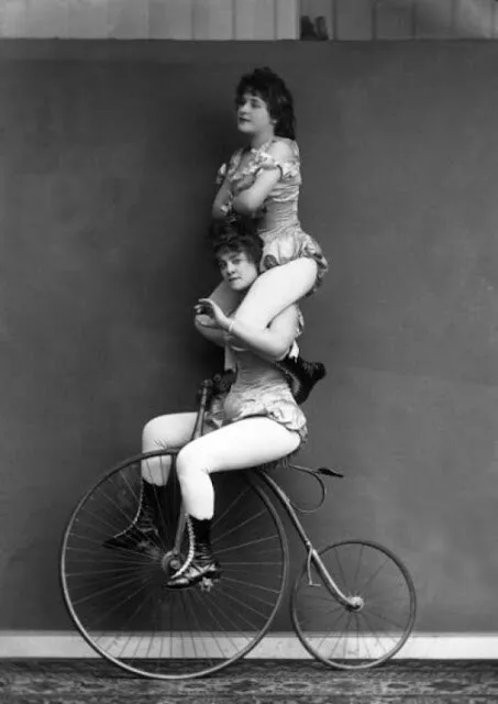 Antique Circus Sideshow Photo 1205b Oddleys Strange & Bizarre