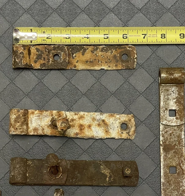 Rusty Barn Door Shed Strap Hinges Short plus Pintles 5