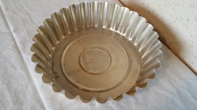 Moule à gâteau en aluminium de 22 cm de diamètre par 6 cm de haut