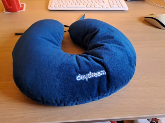 Neuwertig! Nackenkissen Reisekissen Daydream