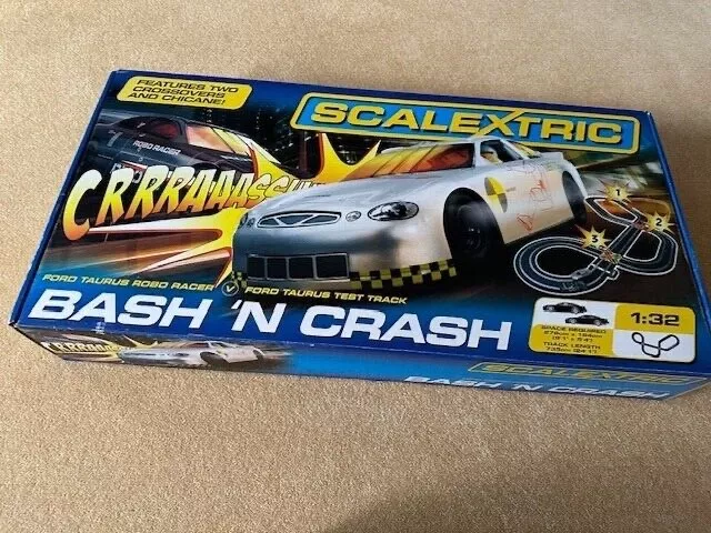 Scalextric bash store n crash