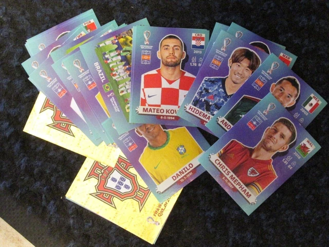 2022 Panini FIFA World Cup Qatar GOLD ONLINE Stickers – Group F Selection – Featuring Messi & Top Teams