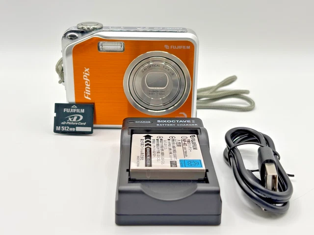 ゲームができるオールドデジカメ FinePix V10 - fortia's レビュー