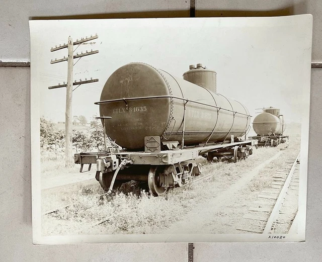 Five Train Trolly Rr Track Scenes Vintage Photos 4