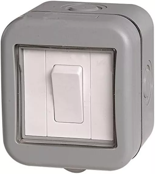 1 Gang 2 Way IP55 Garden Patio & Shed Weatherproof 10 Amps Outdoor Light Switch