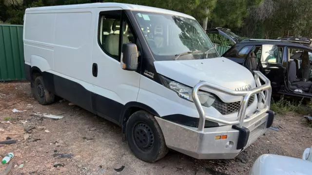 IVECO DAILY 6TH GEN, 01/15- RIGHT FRONT WINDOW REG AND MOTOR Van